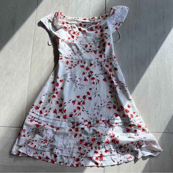 Banana Republic Off Shoulder Flower Print Knee Length  Dress Size 0 - Picture 11 of 15